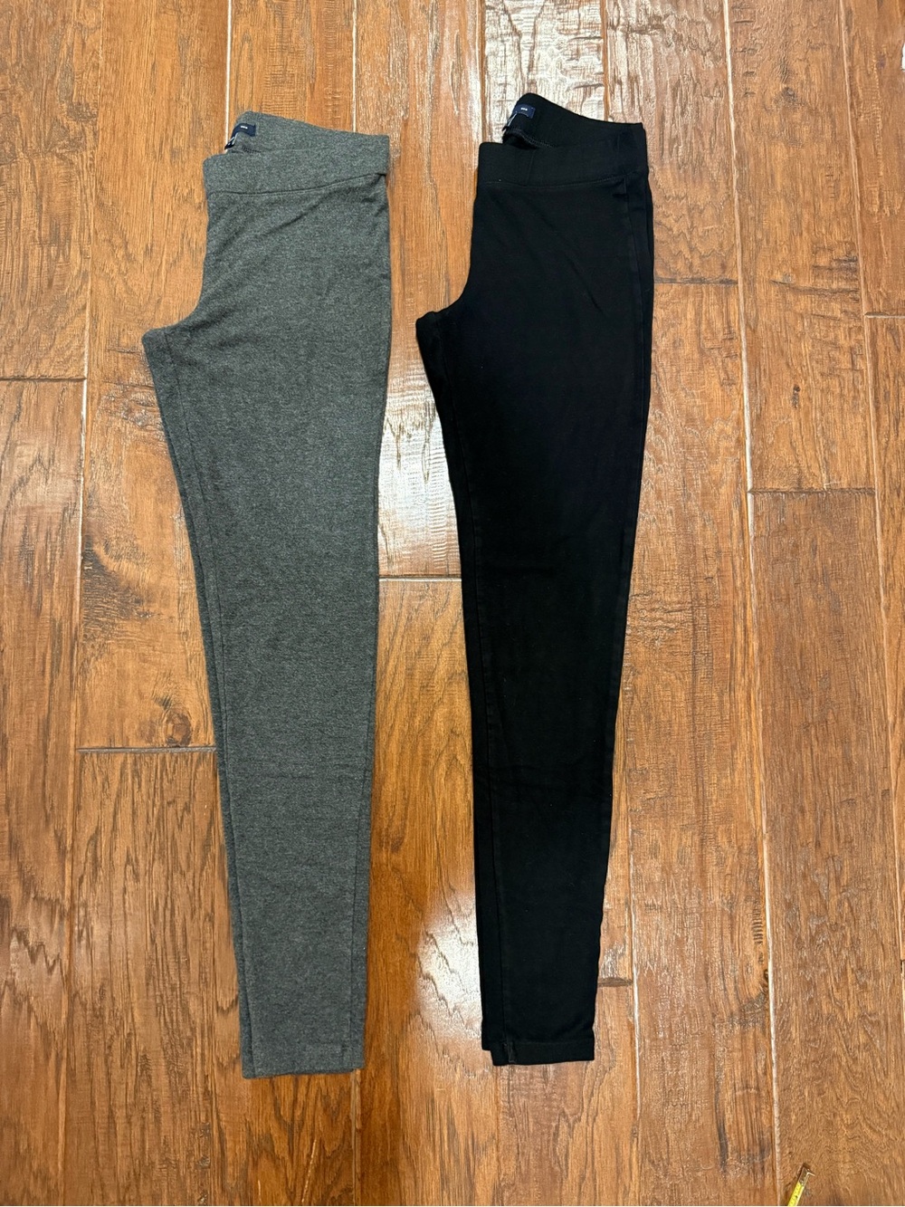 GAP Women's Leggings Duo in Black and Dark Gray